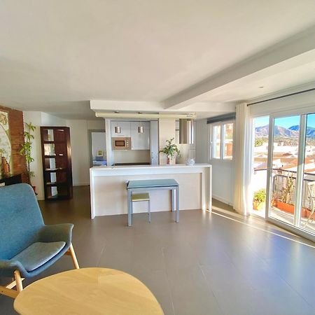 Modern Apartment Stunning Sea Views And Pool ネルハ エクステリア 写真