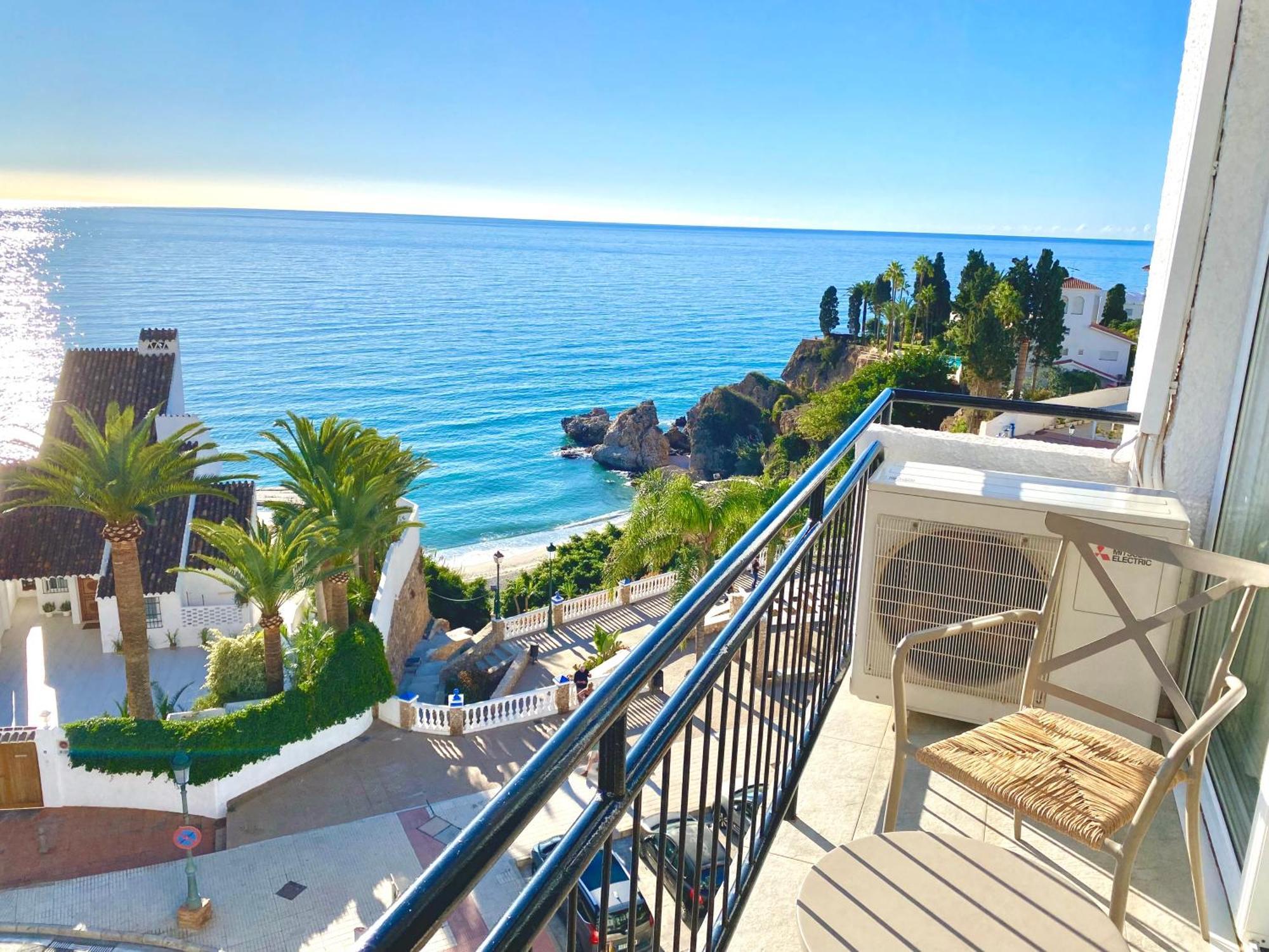 Modern Apartment Stunning Sea Views And Pool ネルハ エクステリア 写真